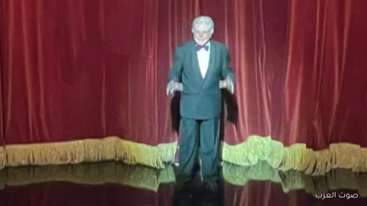 حسين فهمي يفتتح الدورة 46 لمهرجان القاهرة السينمائي الدولي