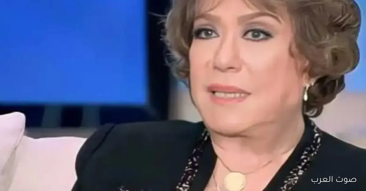 دقيقة صمت على روح الفنانة سميحة أيوب في مؤتمر شرم الشيخ للمسرح الشبابي