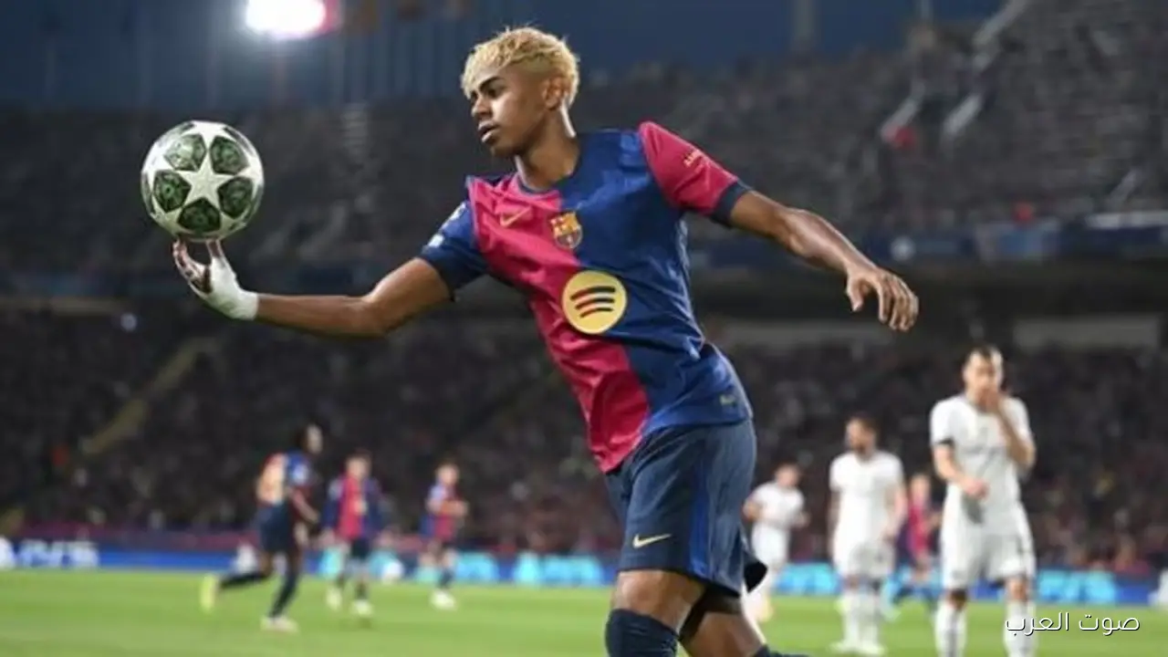 رئيس الرياضة يتدخل لحل أزمة لامين يامال بين برشلونة والاتحاد الإسباني