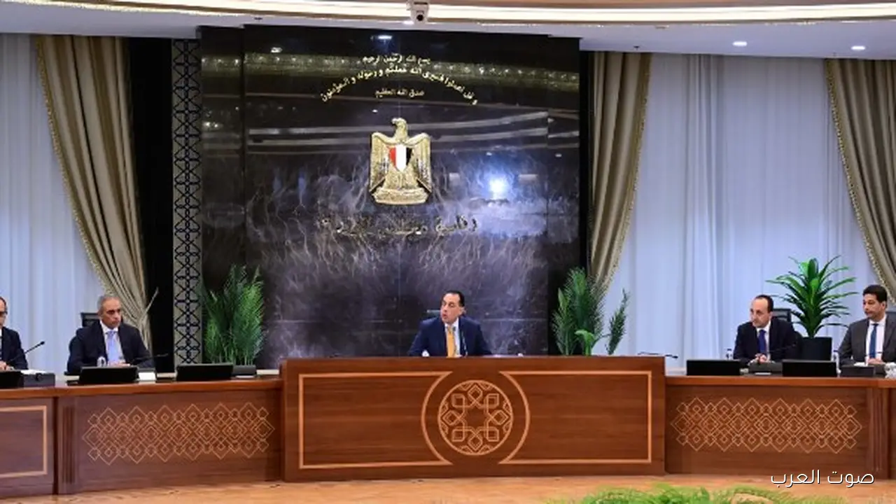 رئيس الوزراء: مصر بقت مركز عالمي لصناعة الضفائر الكهربائية للسيارات وهدفنا جذب مصانع كبيرة تنتج 100 ألف سيارة سنوياً
