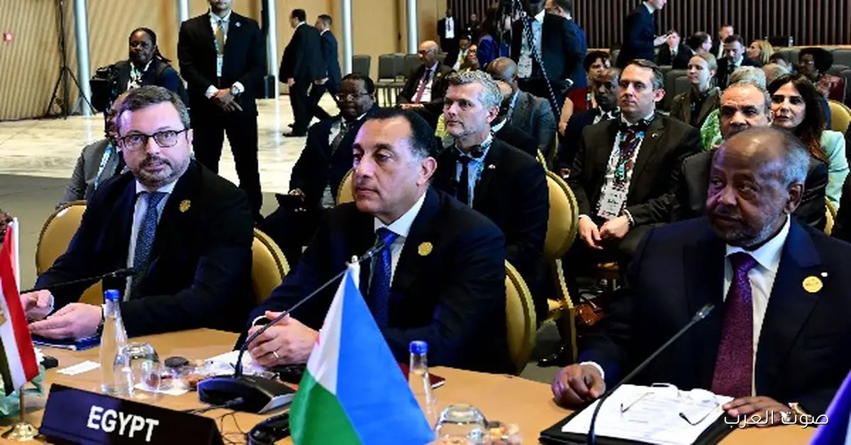 رئيس الوزراء يحضر الجلسة الافتتاحية لقمة الاتحادين الأفريقي والأوروبي في أنجولا