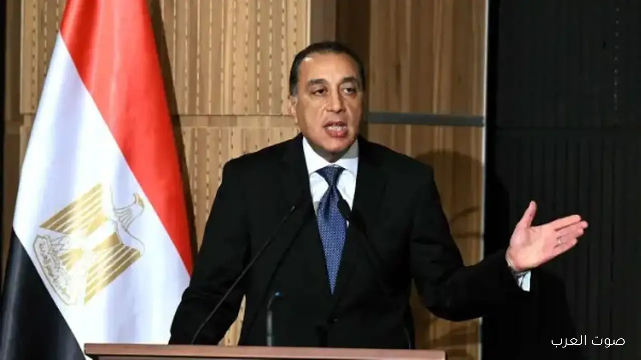 رئيس الوزراء يصوت في انتخابات مجلس النواب 2025 بلجنته في الشيخ زايد