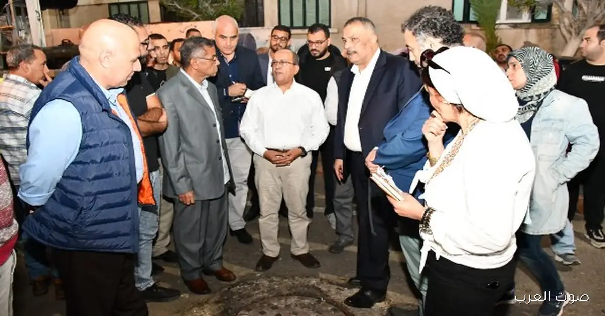 رئيس شركة المياه يتفقد محطات بورسعيد عشان يتأكد من كفاءة التشغيل واستعدادهم لموسم الأمطار