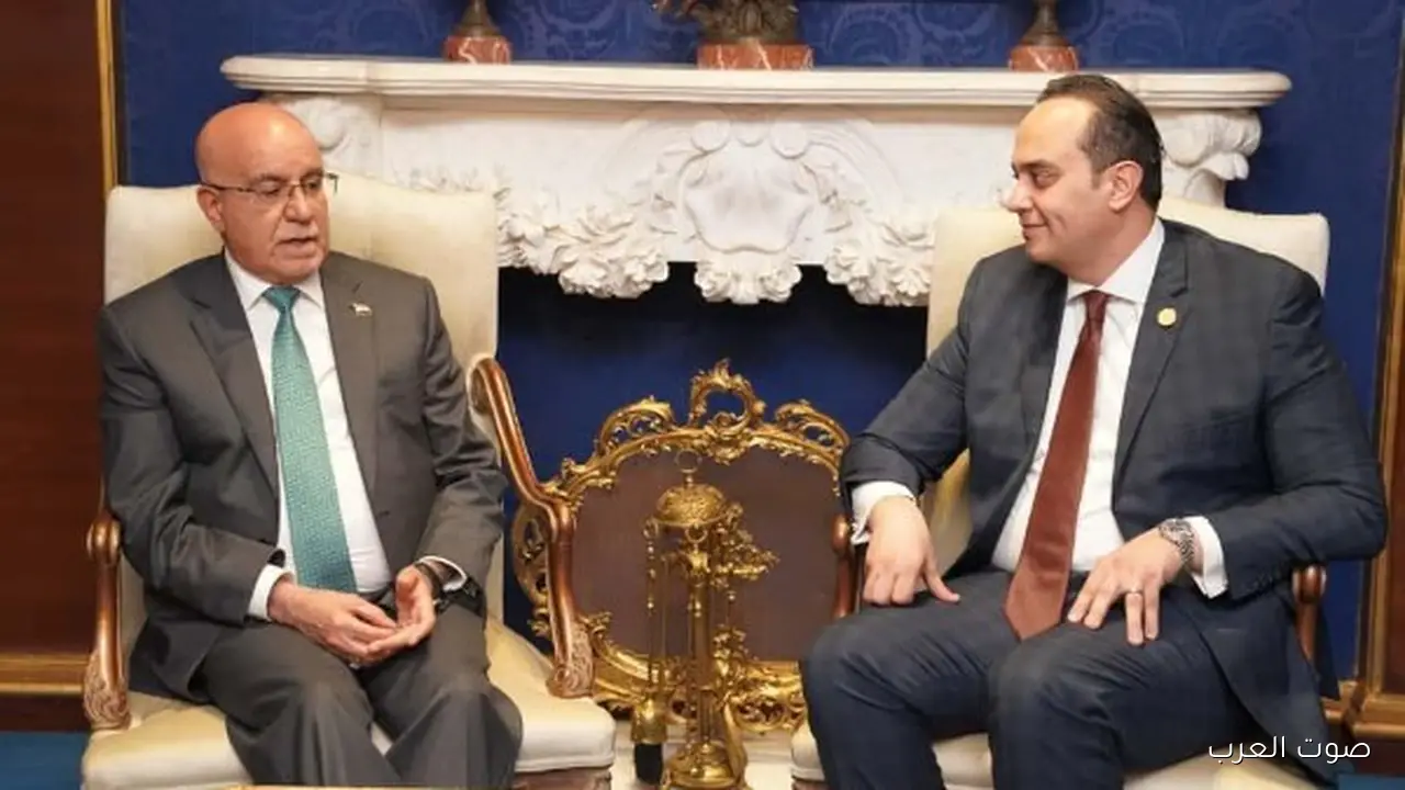 رئيس هيئة الرعاية الصحية يناقش مع وزير صحة العراق طرق التعاون وتبادل الخبرات