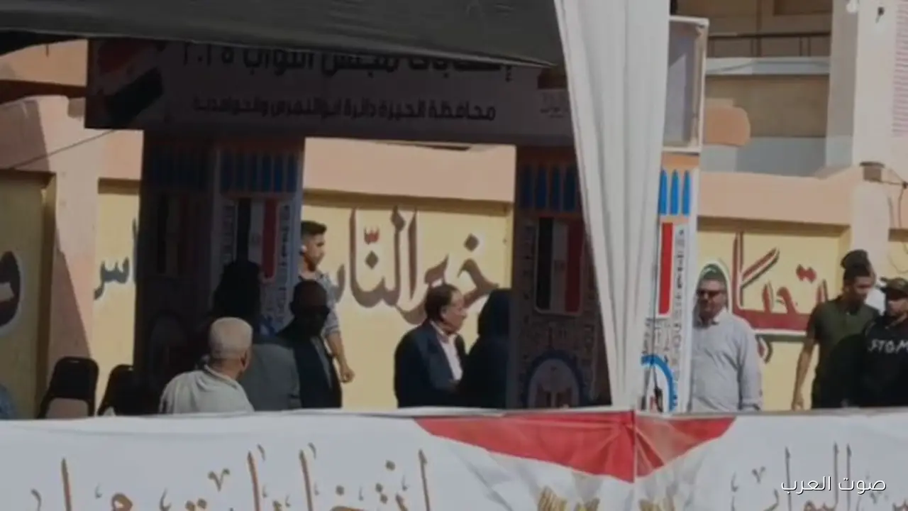 زحام شديد في الساعات الأولى لانتخابات مجلس النواب 2025 في مدرسة المنوات الثانوية بنين