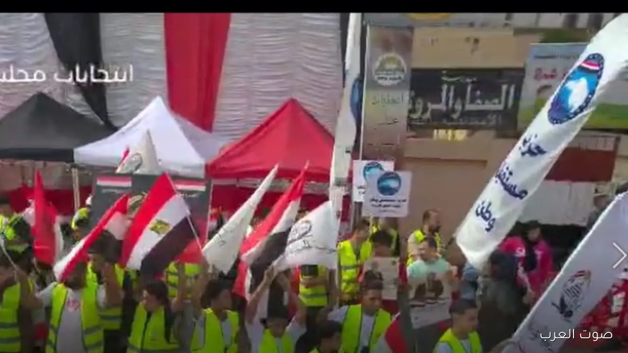 شباب الأحزاب السياسية جاهزين لخدمتك.. لجان الهرم شغالة تنظيم تمام للانتخابات