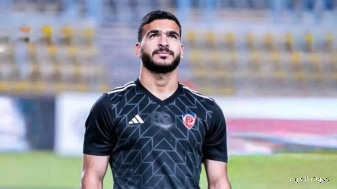 شوبير يفضح تفاصيل جديدة في حرب الأهلي والزمالك على حامد حمدان