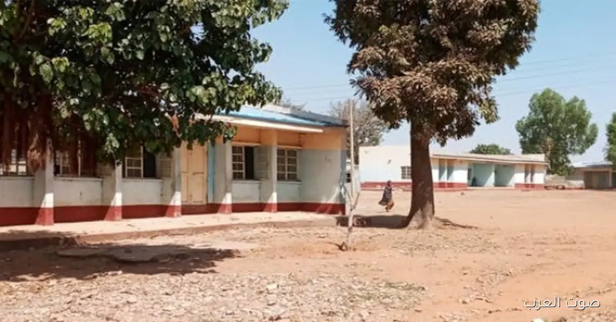 عدد الأطفال المختطفين من مدرسة في نيجيريا بقى أكتر من 300