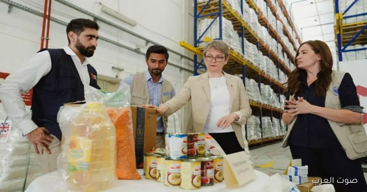 غزة تعاني من الجوع والمساعدات متوقفة.. الخارجية البريطانية تحمل الاحتلال المسؤولية: افتحوا المعابر بسرعة