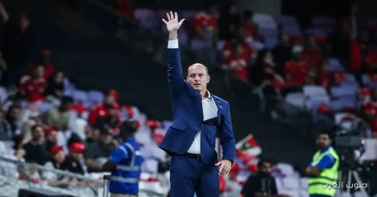 قبل نهائي السوبر.. توروب يتكلم مع لاعبي الأهلي