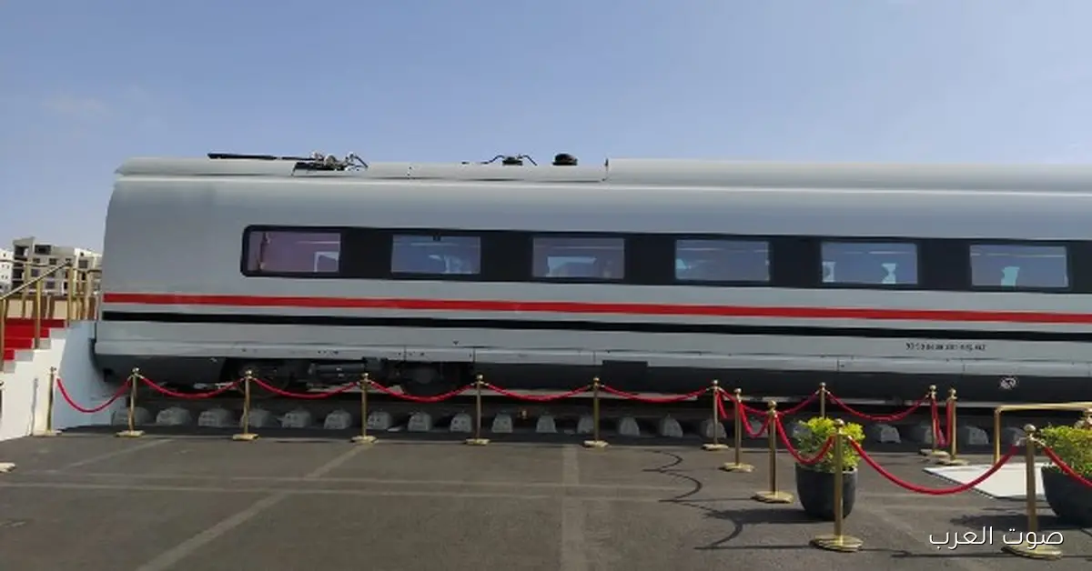 قطار كهربائي سريع بسرعة 250 كيلو في معرض TransMEA | تابعوا البث المباشر