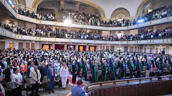 كلية الاقتصاد والعلوم السياسية تحتفل بتخرج دفعة 2025