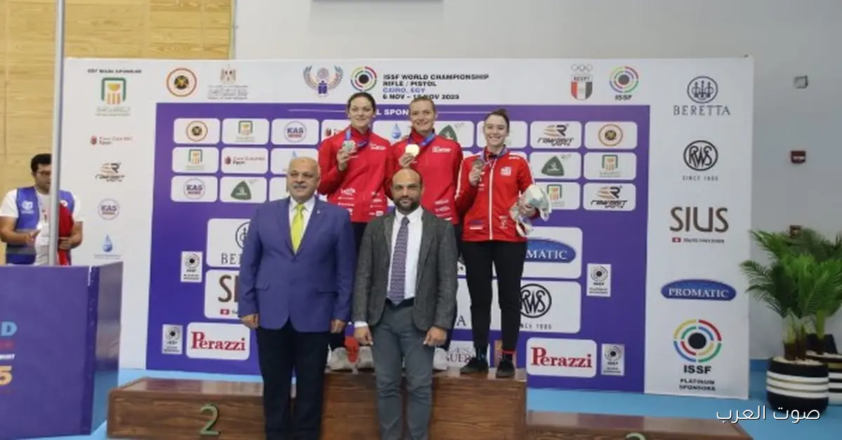 كوريا والصين والنرويج في الصدارة.. منافسات 300 متر و25 متر بتشعل بطولة العالم للرماية