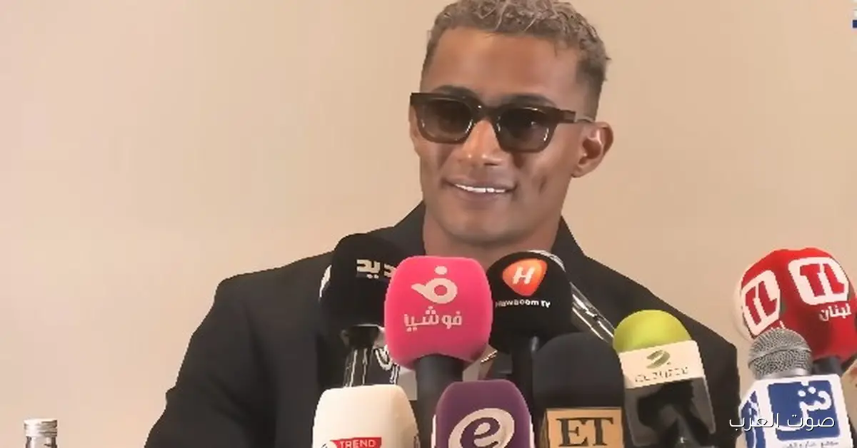 محمد رمضان: الحياة بتبقى سهلة بحبك