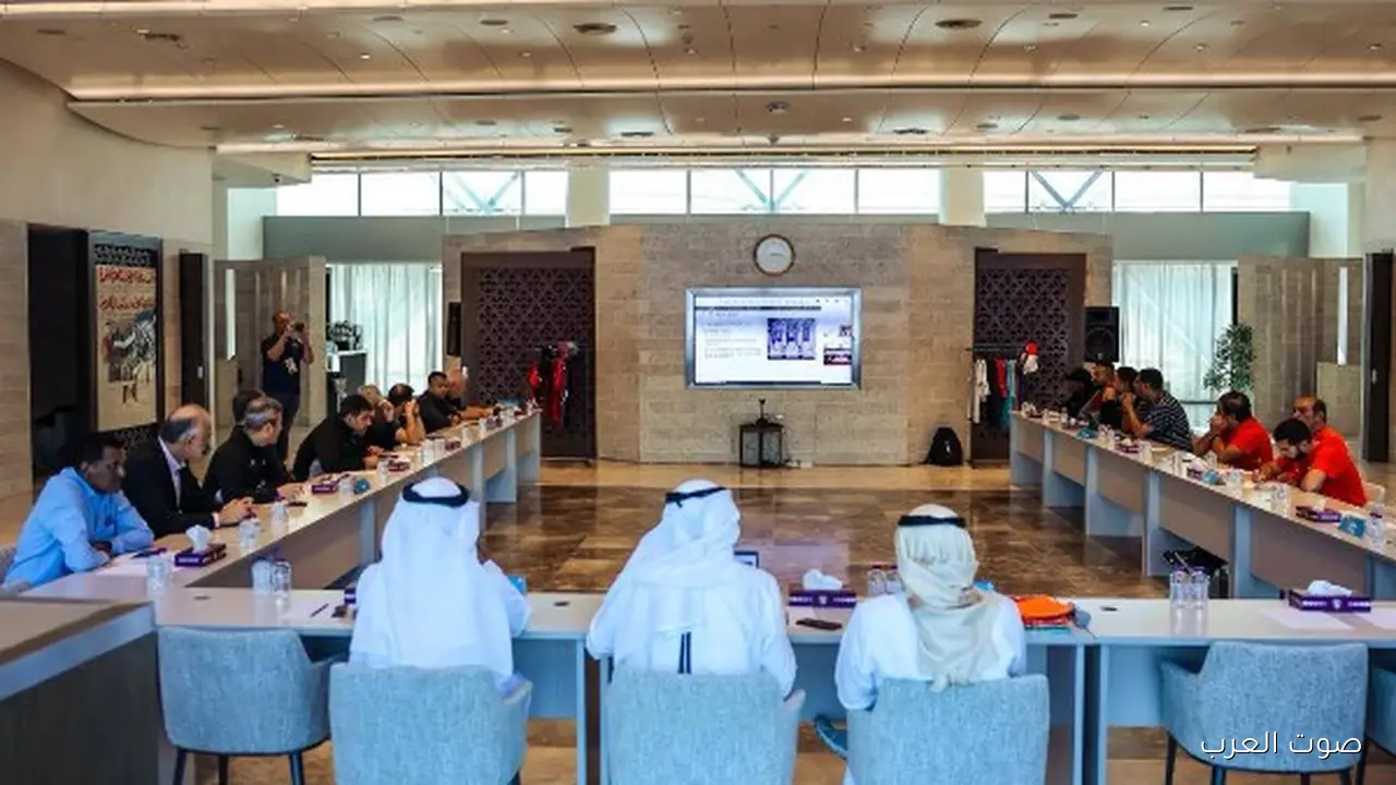 مصر بالقميص الأحمر وأوزبكستان بالأبيض في مباراة ودية يوم 14 نوفمبر