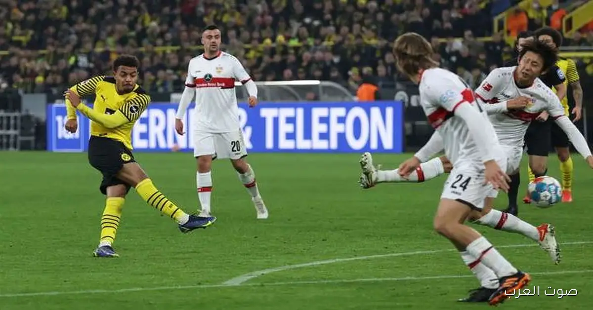 نادٍ هولندي يغرّم مهاجمه بعد ما سخر من لاعب شتوتجارت