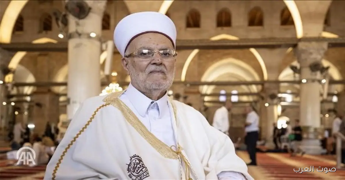 وداع هنية.. الاحتلال يحاكم خطيب الأقصى بكرة