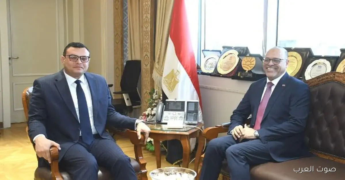 وزير الإسكان ووزير العمل يتفقوا على دعم العمالة المدربة في المشاريع القومية
