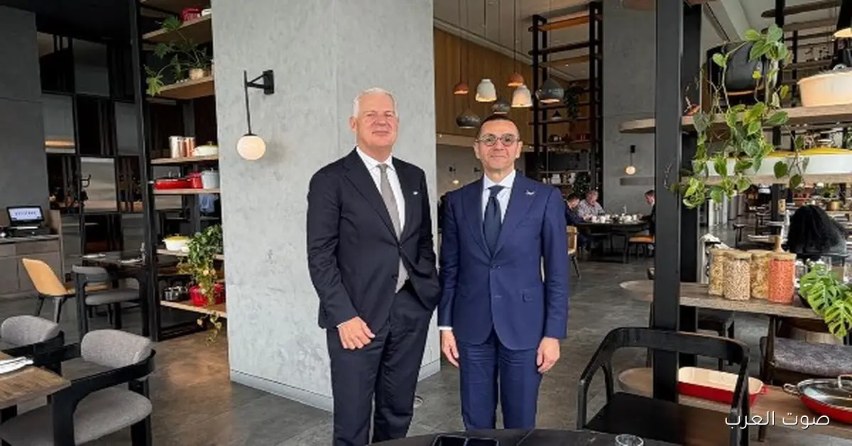 وزير الاستثمار يقابل رئيس الغرفة التجارية الدولية في جوهانسبرج عشان يبحثوا سبل التعاون مع بعض