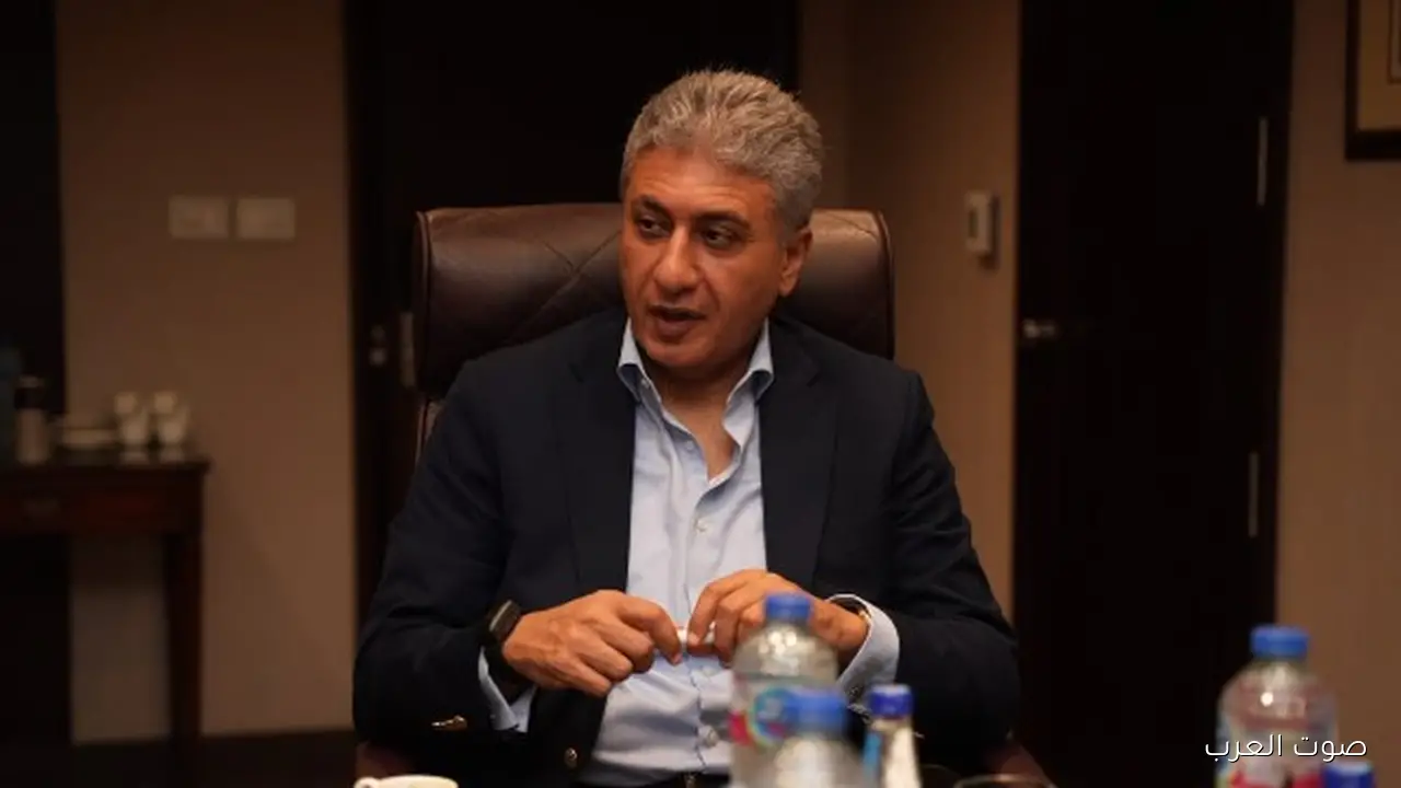 وزير السياحة والآثار يحدد قواعد جديدة لترخيص شقق الإجازات