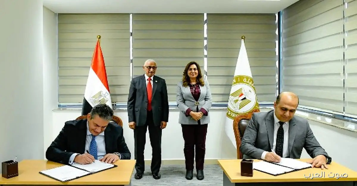 وزيرة التنمية المحلية والبيئة تحضر إطلاق مشروع جمع القمامة في شمال سيناء