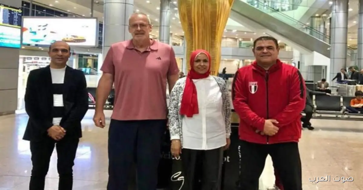 وصول الخبير العالمي أوفه هون لبدء معسكر منتخب الرمح وحاتم فوده: هنفضل ندعم لاعبينا