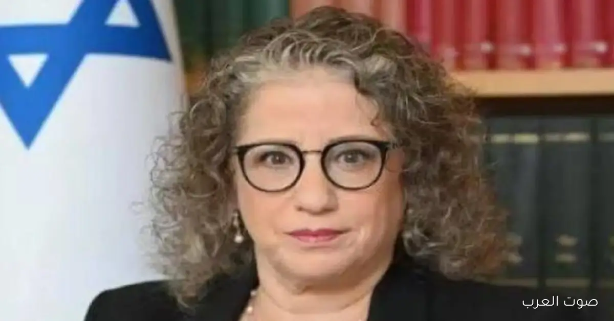 يديعوت أحرونوت: خلية إيرانية كانت بتخطط لاغتيال السفيرة الإسرائيلية وغادرت سفارة طهران في فنزويلا