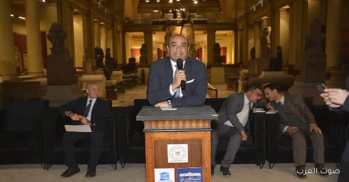 افتتاح معرض صور عن مقبرة الملكة نفرتاري في المتحف المصري بالتحرير