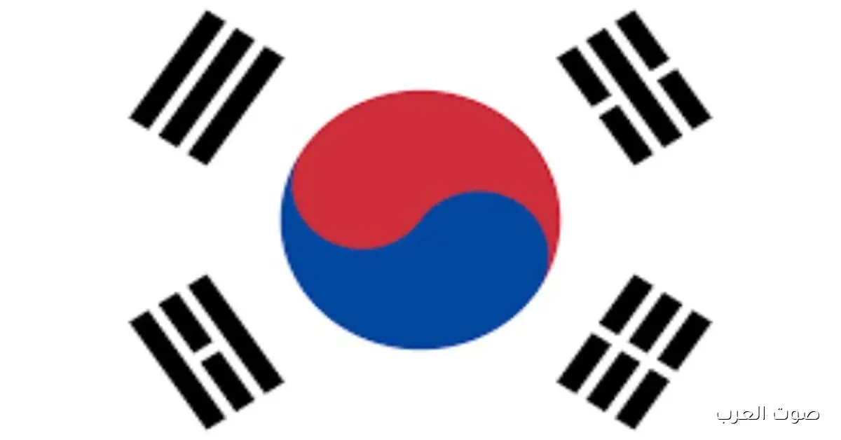 كوريا الجنوبية بتعرض المدفع K9 والطائرة FA50 في جناحها بمعرض إيديكس 2025