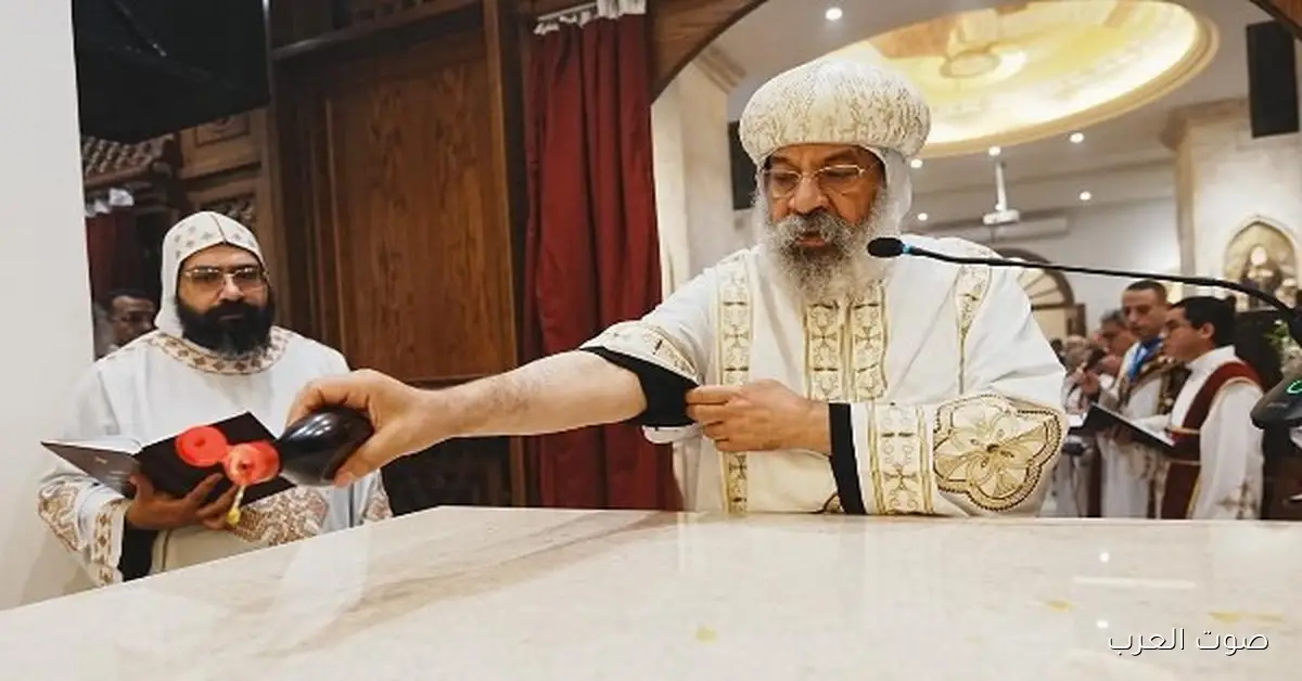 الأنبا رافائيل يفتتح مذبح “أبي سيفين” في كنيسة “العذراء” بالفجالة