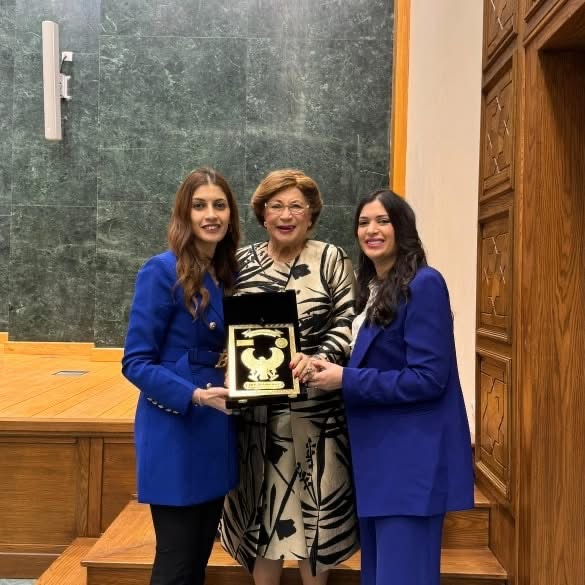 جامعة الدول العربية تكرم نوال الدجوى بجائزة "خير" للتنمية المستدامة 6 1764979481 386 جامعة الدول العربية تكرم نوال الدجوى بجائزة خير للتنمية المستدامة