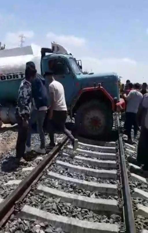 النقل تطلب من الناس بلاش يعملوا معابر على قضبان السكك الحديدية 5 الحملة التوعوية