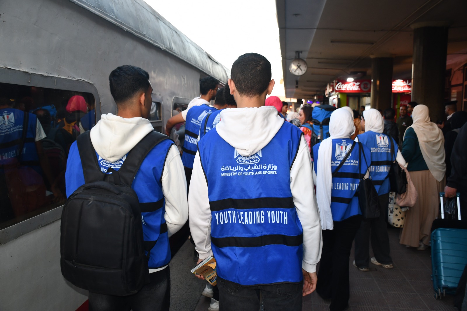 أول رحلة لقطار الشباب بمشاركة 500 شاب وفتاة لزيارة معالم مصر التاريخية 5 1764993746 723 أول رحلة لقطار الشباب بمشاركة 500 شاب وفتاة لزيارة معالم