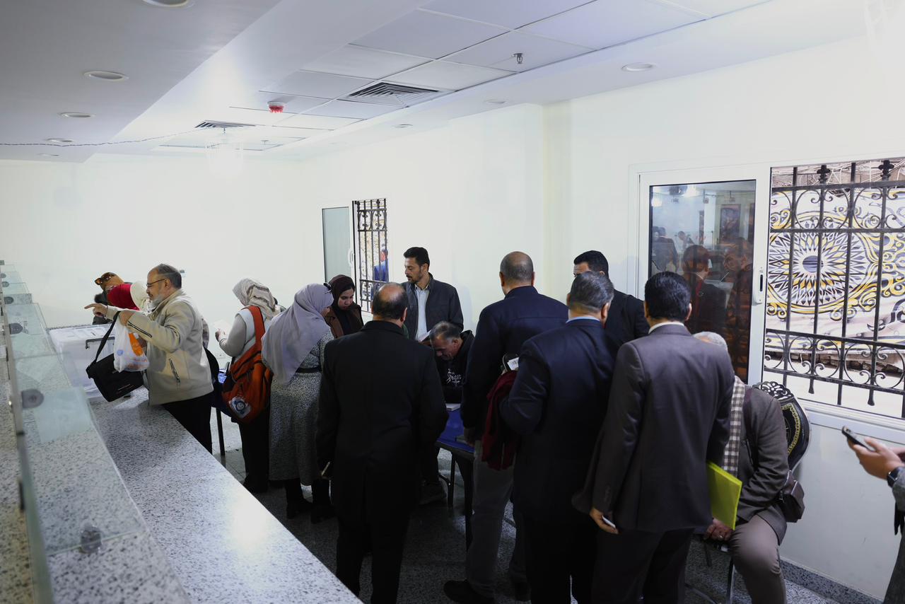 بدأت أعمال التسجيل في الجمعية العمومية لنقابة المحامين 11 1765010450 777 بدأت أعمال التسجيل في الجمعية العمومية لنقابة المحامين