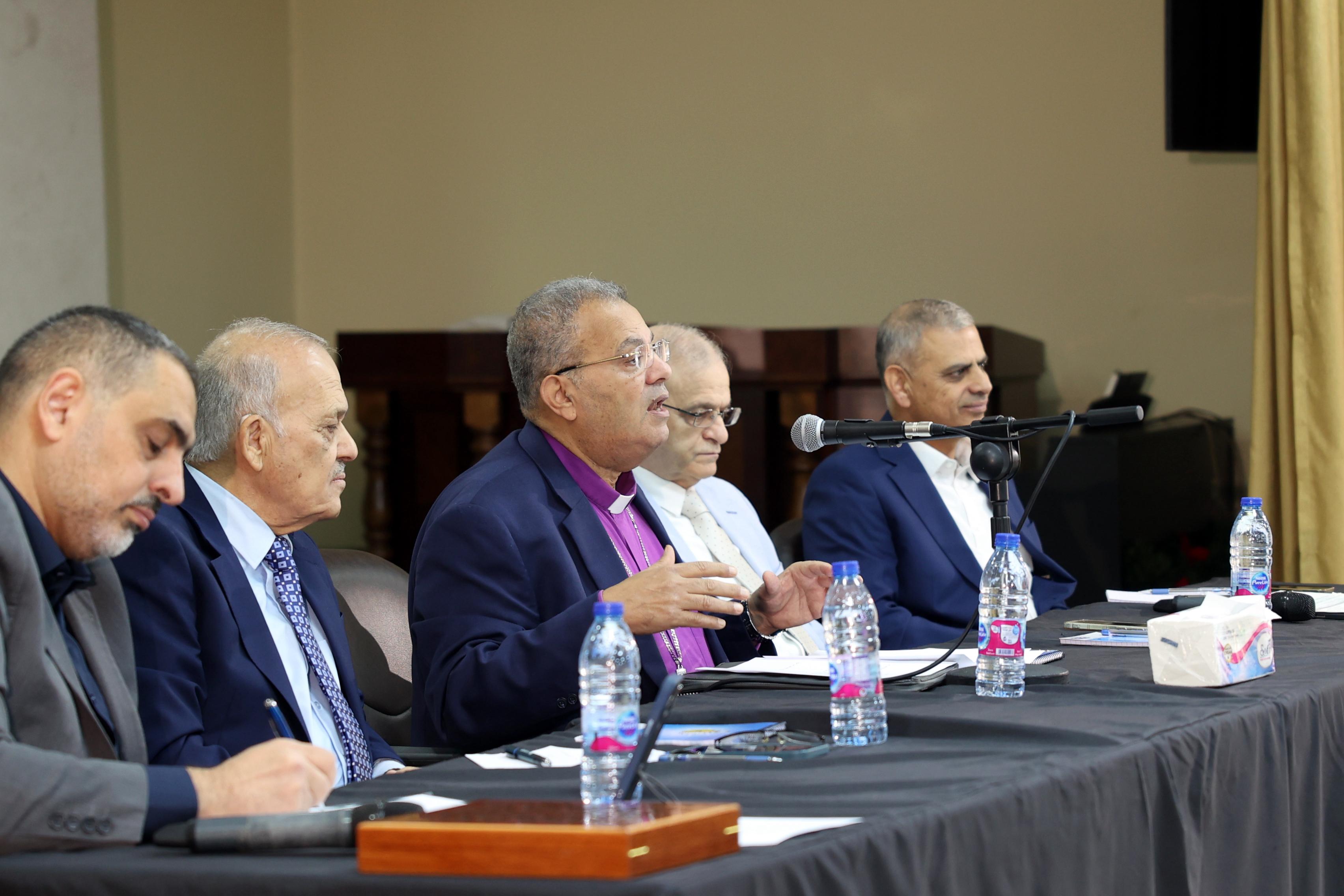 رئيس الطائفة الإنجيلية في مصر يبدأ زيارة للأردن ويشارك في ندوة عن "الكنيسة ودورها في الوحدة والتأثير على المجتمع" 4 1765041559 45 رئيس الطائفة الإنجيلية في مصر يبدأ زيارة للأردن ويشارك في