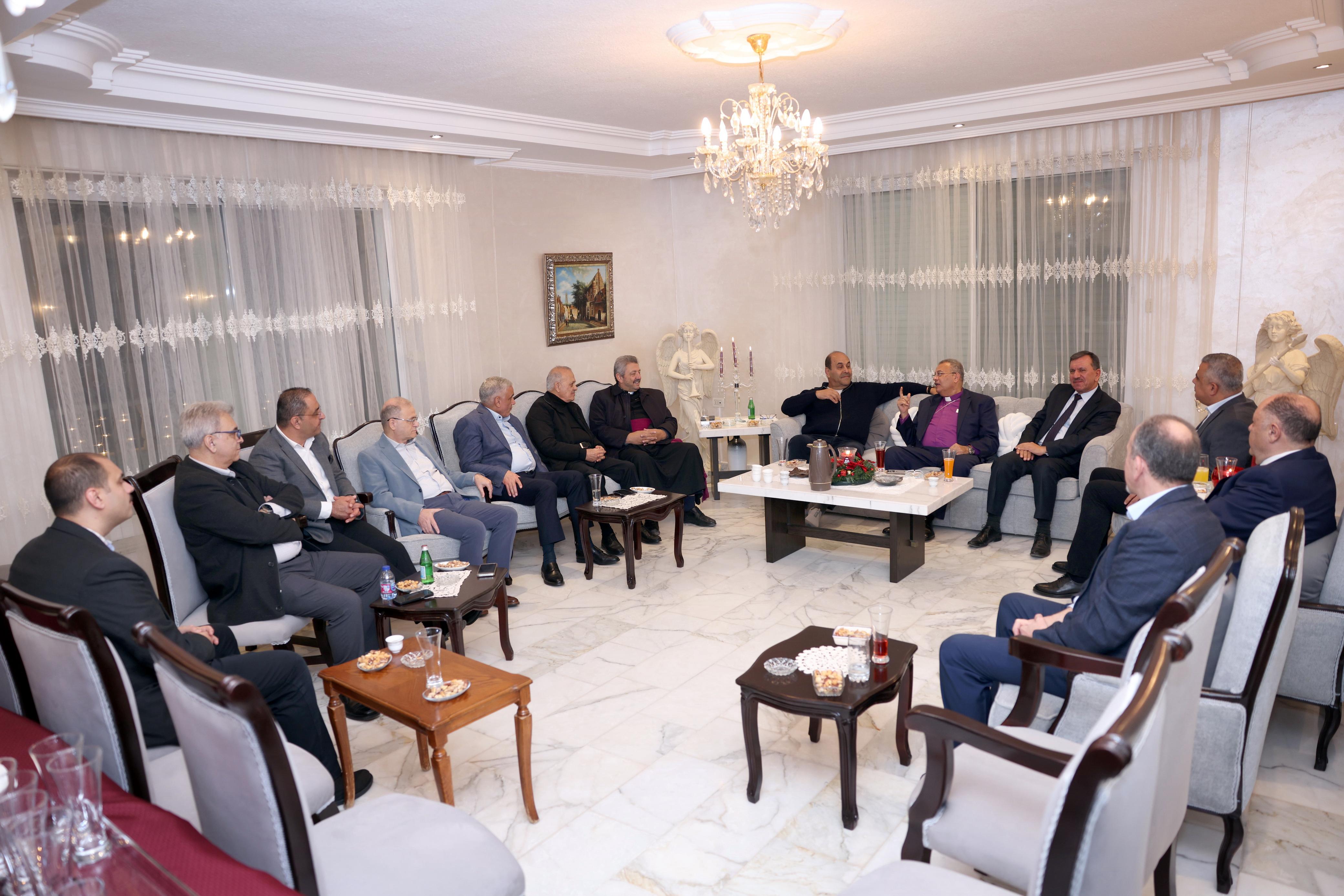 رئيس الطائفة الإنجيلية في مصر يبدأ زيارة للأردن ويشارك في ندوة عن "الكنيسة ودورها في الوحدة والتأثير على المجتمع" 3 1765041559 928 رئيس الطائفة الإنجيلية في مصر يبدأ زيارة للأردن ويشارك في