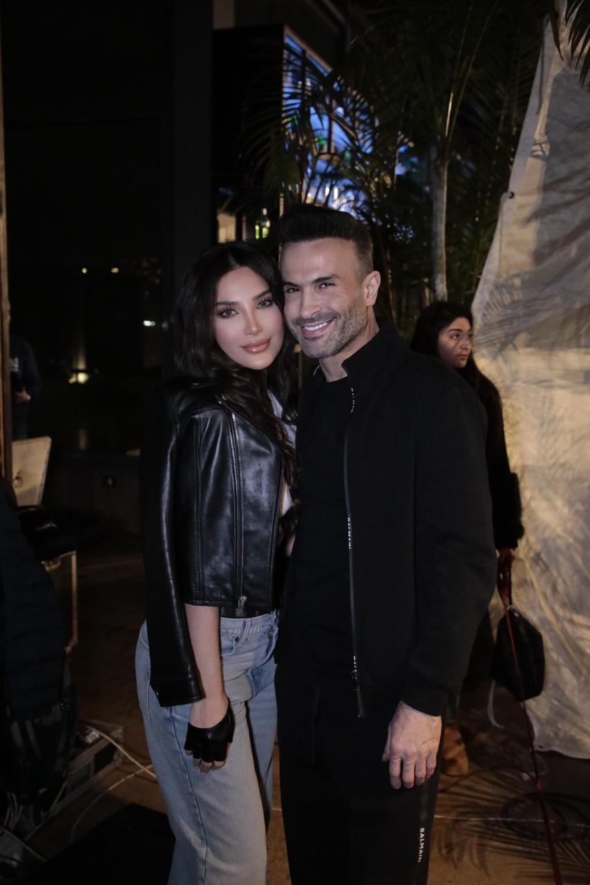 شيراز اللبنانية بتنزل أغنية جديدة "بدك تتحديني" مع أيمن زبيب .. شوفوا الفيديو 3 1765046715 81 شيراز اللبنانية بتنزل أغنية جديدة بدك تتحديني مع أيمن زبيب