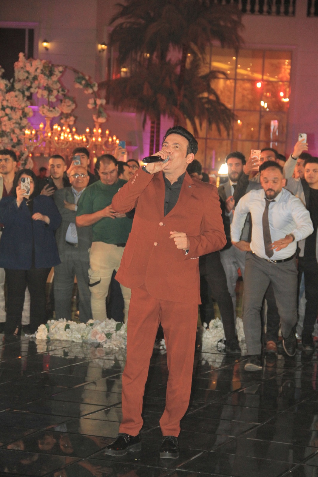 زفاف المصارع أدهم ساري.. شوفوا الصور 3 1765047921 789 زفاف المصارع أدهم ساري شوفوا الصور