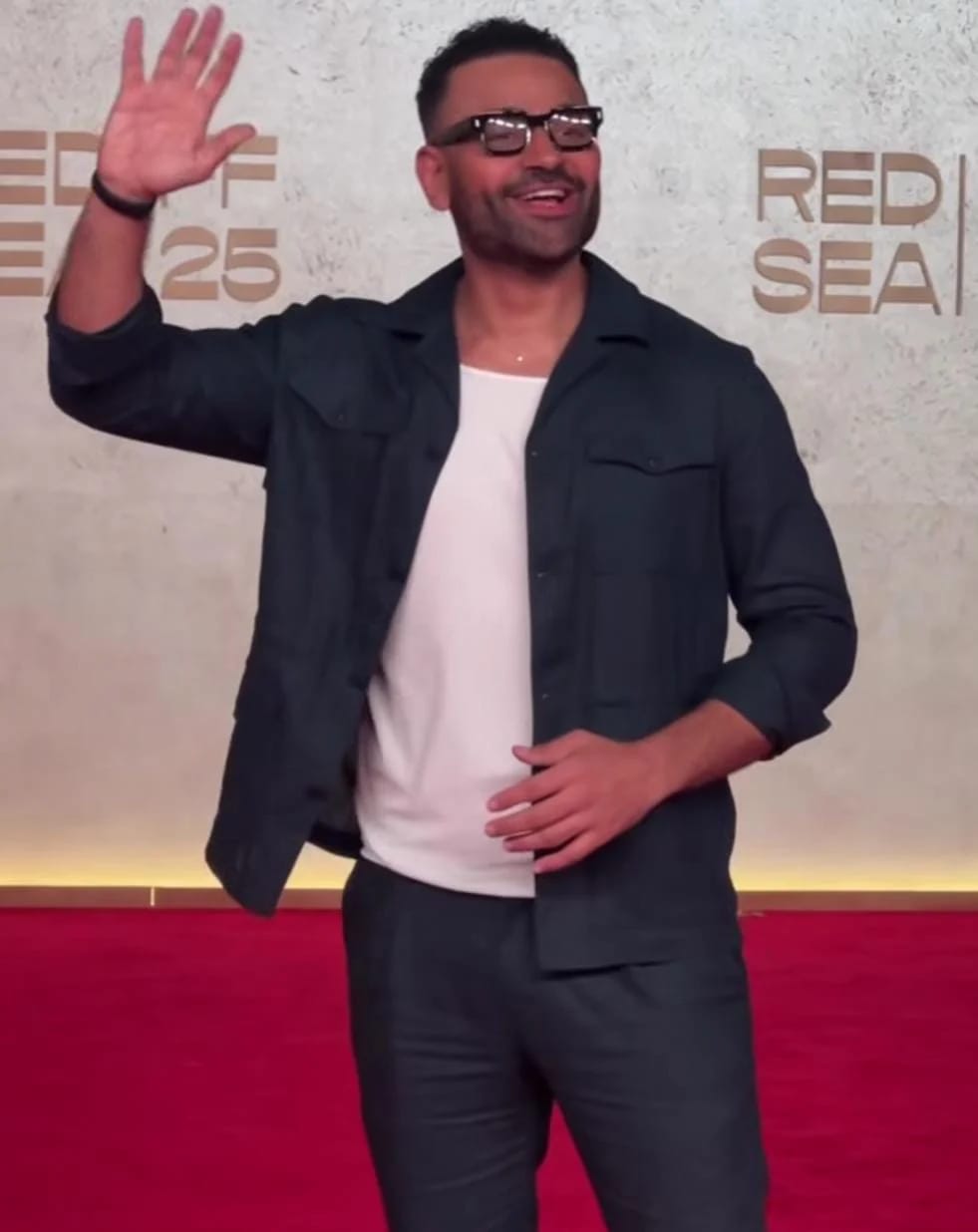 نجوم الفن يتألقوا في اليوم الثالث من مهرجان البحر الأحمر، وأبرزهم أسماء جلال وصبا مبارك 8 1765054522 94 نجوم الفن يتألقوا في اليوم الثالث من مهرجان البحر الأحمر،