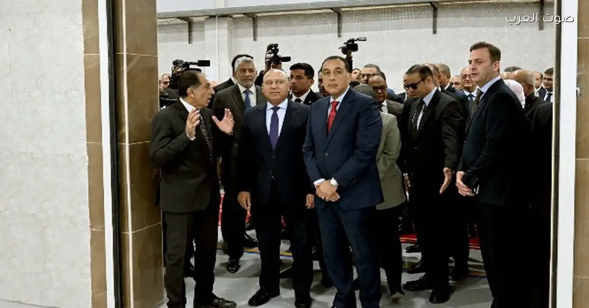 رئيس الوزراء يزور مشروع تطوير مركز تكنولوجيا دباغة الجلود في الروبيكي