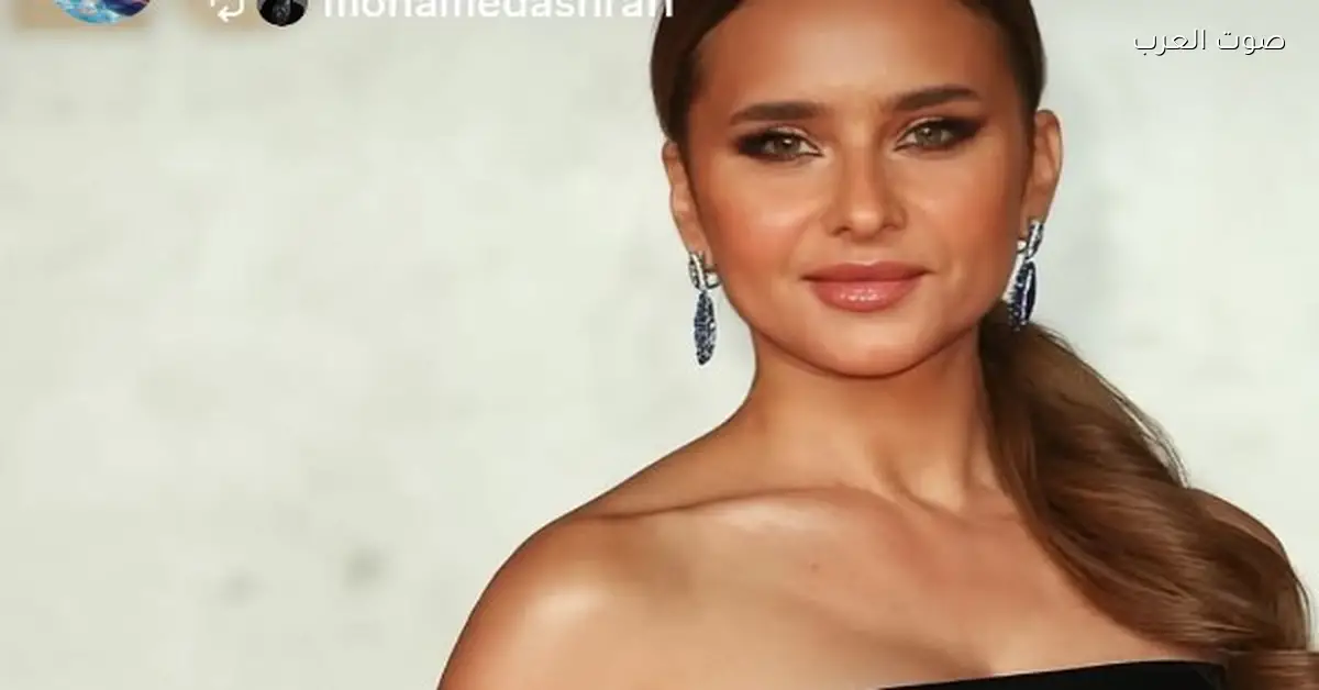 نيللي كريم بتألق بفستان جميل وبتجذب الأنظار على إنستجرام