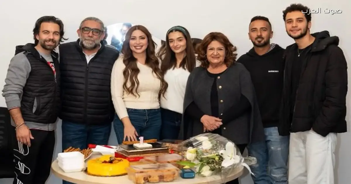 ملك زاهر تكشف كواليس تصوير مسلسل “أنا وهو وهم” في رمضان 2026