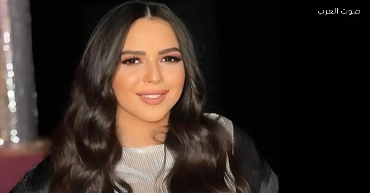 إيمي سمير غانم ترد بقوة على المنتقدين بعد إطلالتها الفوشيا الجديدة