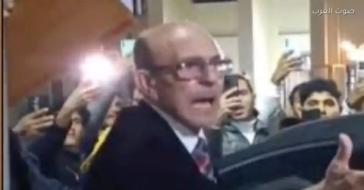 ابن سائق محمد صبحي يرد بعد انفعال الفنان على والده