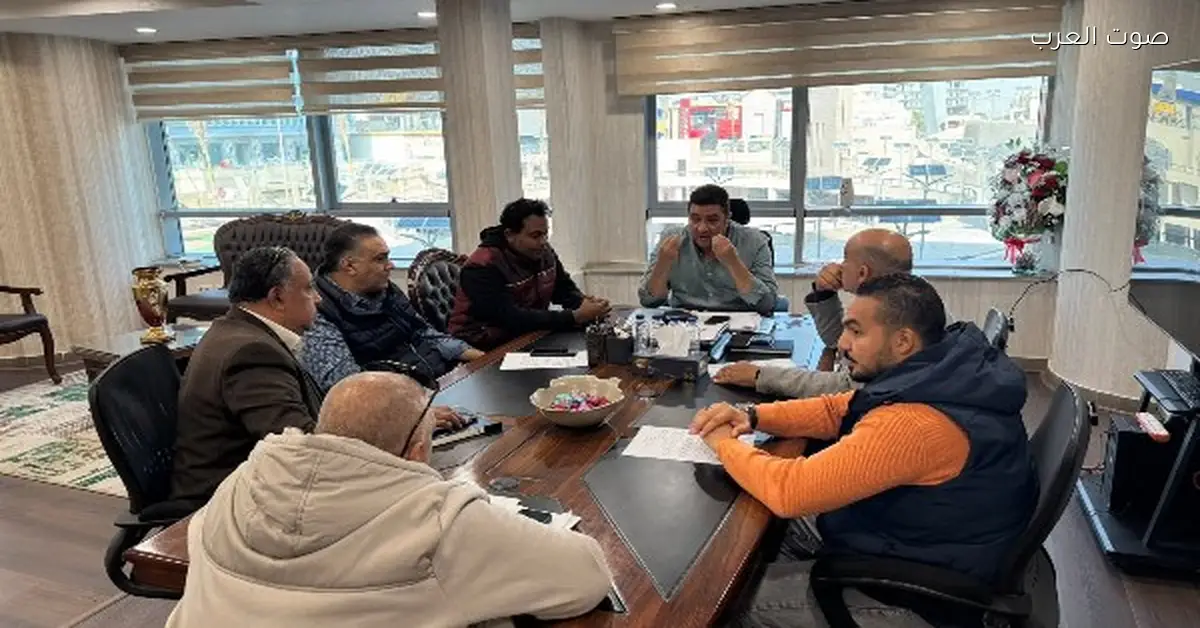 اجتماع رئيس جهاز القاهرة الجديدة مع ملاك حي الشويفات بالتجمع الخامس