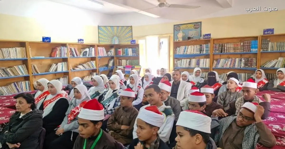 الهيئة القومية للسكك الحديدية بتعمل ندوة توعية لطلبة المدارس والمعاهد الدينية في فرشوط