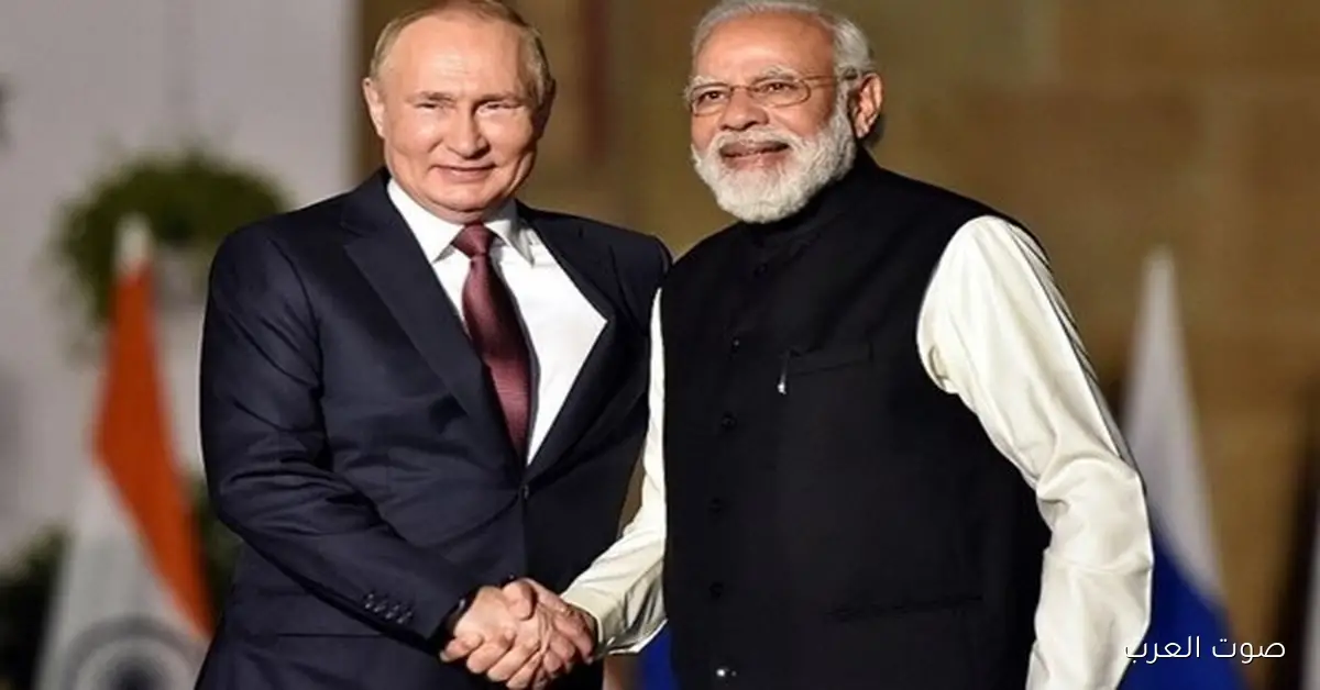 بوتين في نيودلهي.. مودي يستقبله بعناق وعروض ثقافية في بداية زيارته للهند