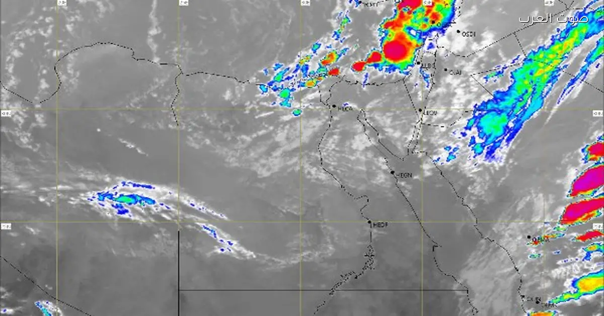 تحذير جوي: سحب كبيرة وأمطار رعدية في 4 محافظات بعد شوية