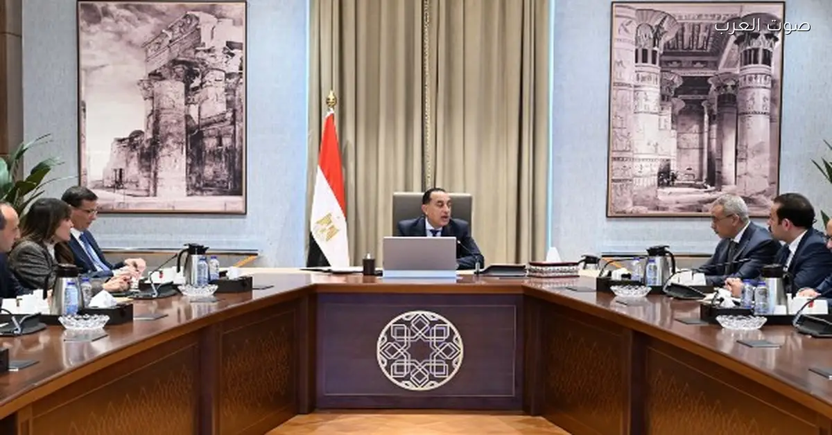 رئيس الوزراء يتابع جهود توفير السلع الغذائية والمنتجات الزراعية في الأسواق