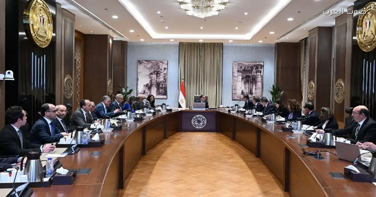 رئيس الوزراء يستقبل النائب الأول لبنك الإعمار والتنمية الأوروبي